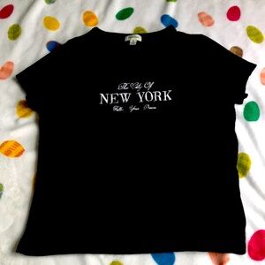 Juniors xl faded rose New York t shirt